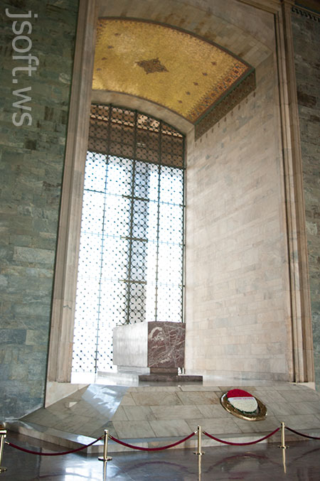 Atatürkün sarkofaqı